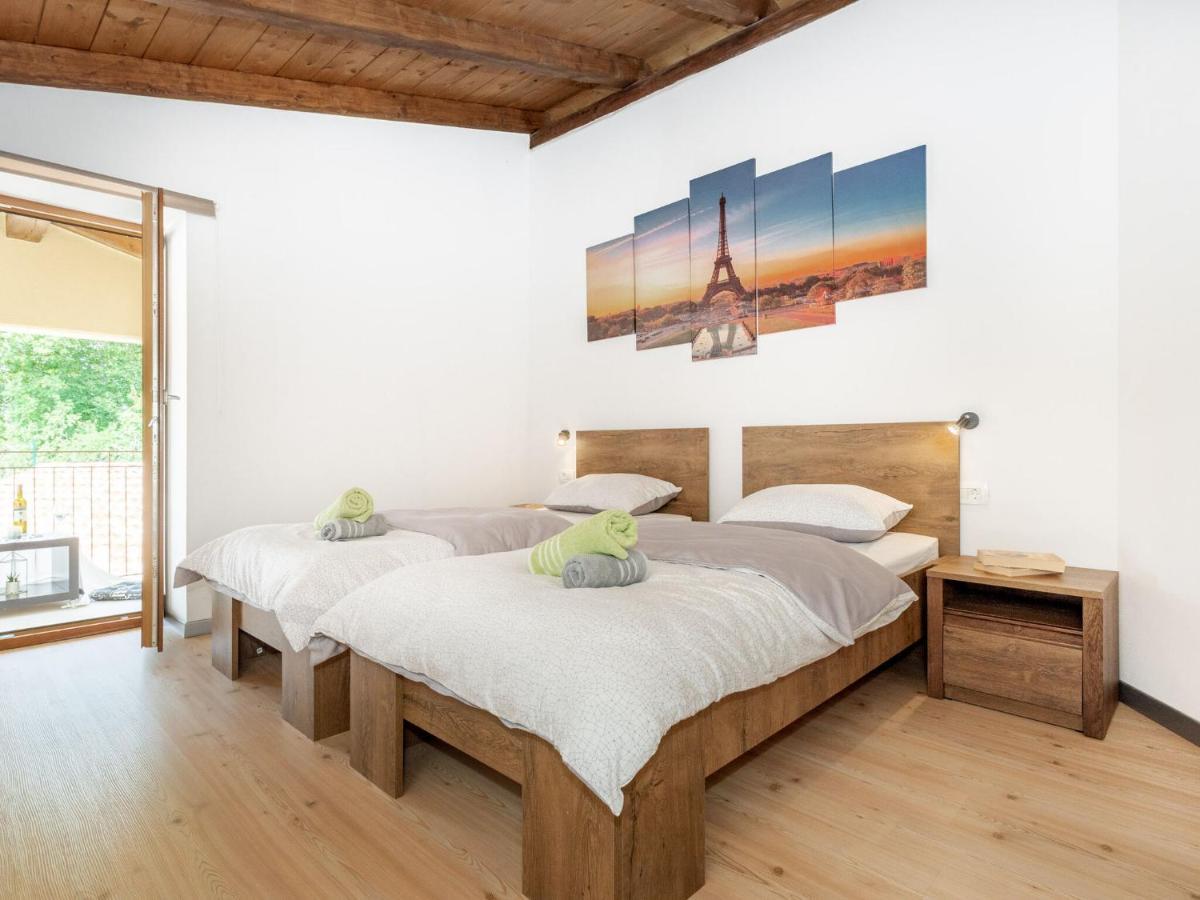 Tranquil Holiday Home In Labin With Private Swimming Pool Ngoại thất bức ảnh